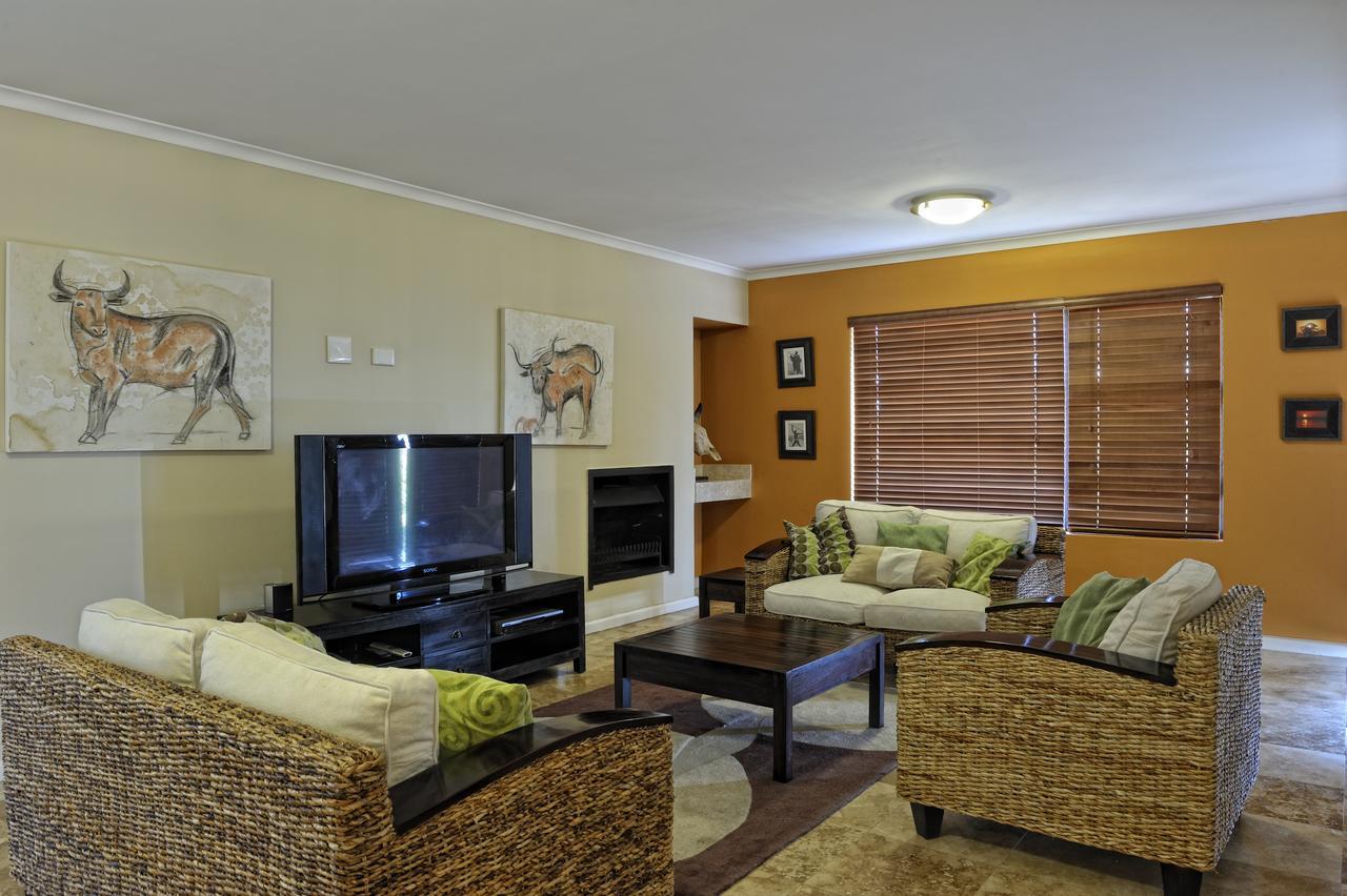 Langebaan Country Estate Apartamento Exterior foto